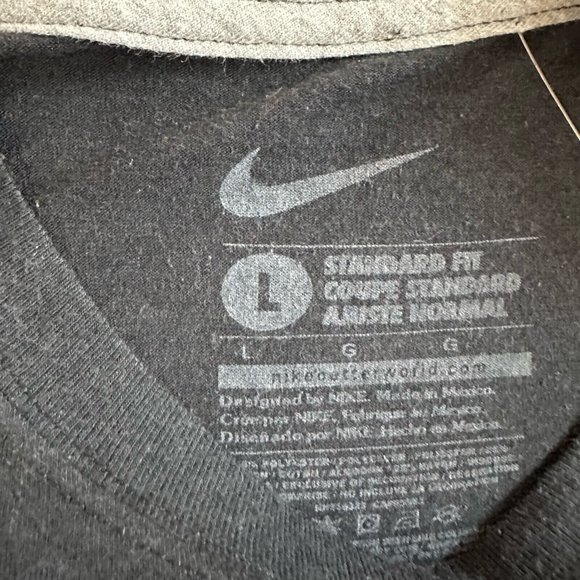 Nike Black Short Sleeved Canada Hockey Printed T-shirt For Mens Size L - Picture 4 of 4